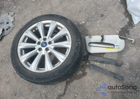 2019 Ford Escape Sel z USA, uszkodzony, nr VIN 1FMCU9HD2KUB91201